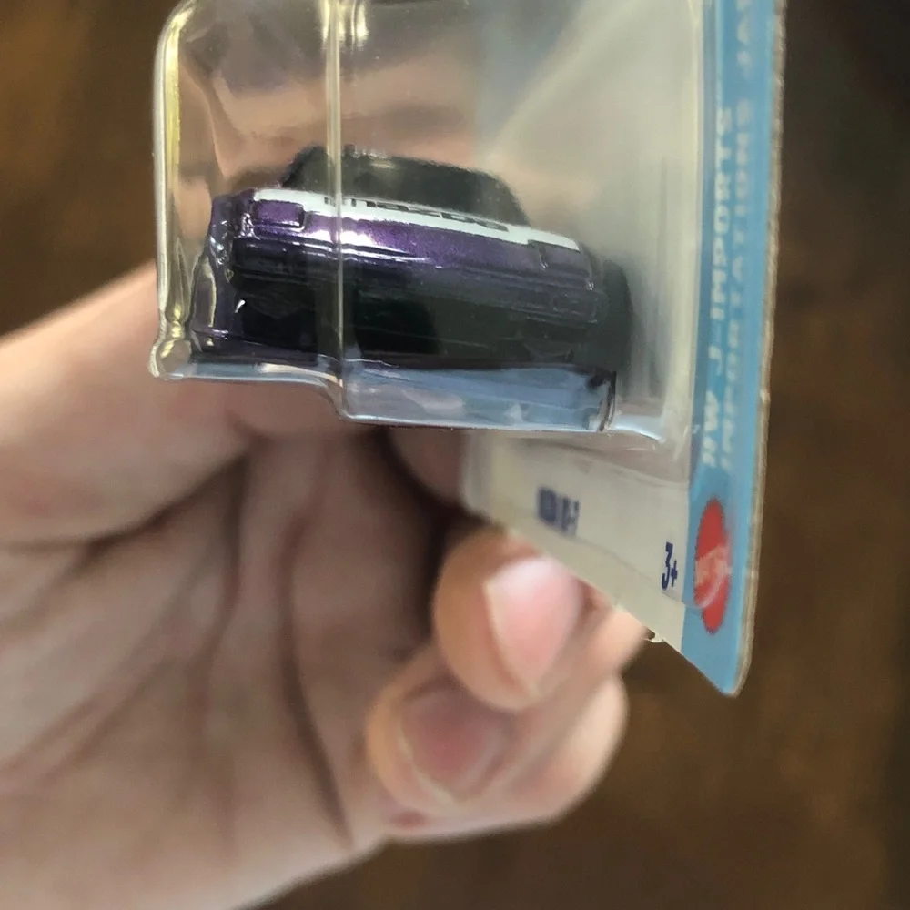 Mattel Hot Wheels Purple Mazda RX-7